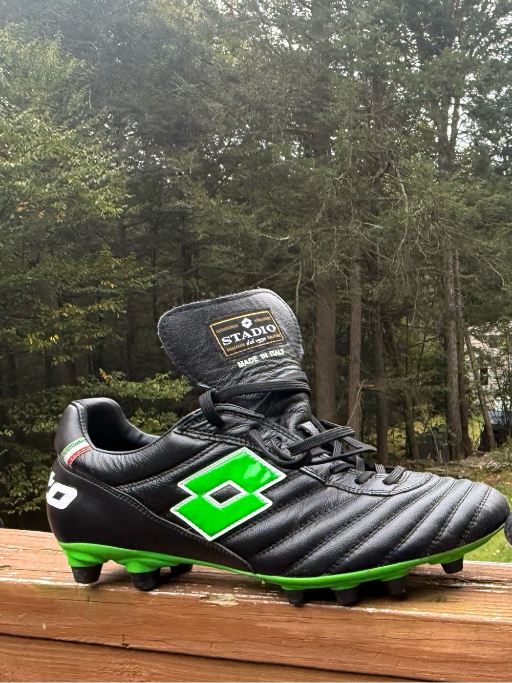 Lotto Stadio II OG Soccer cleats